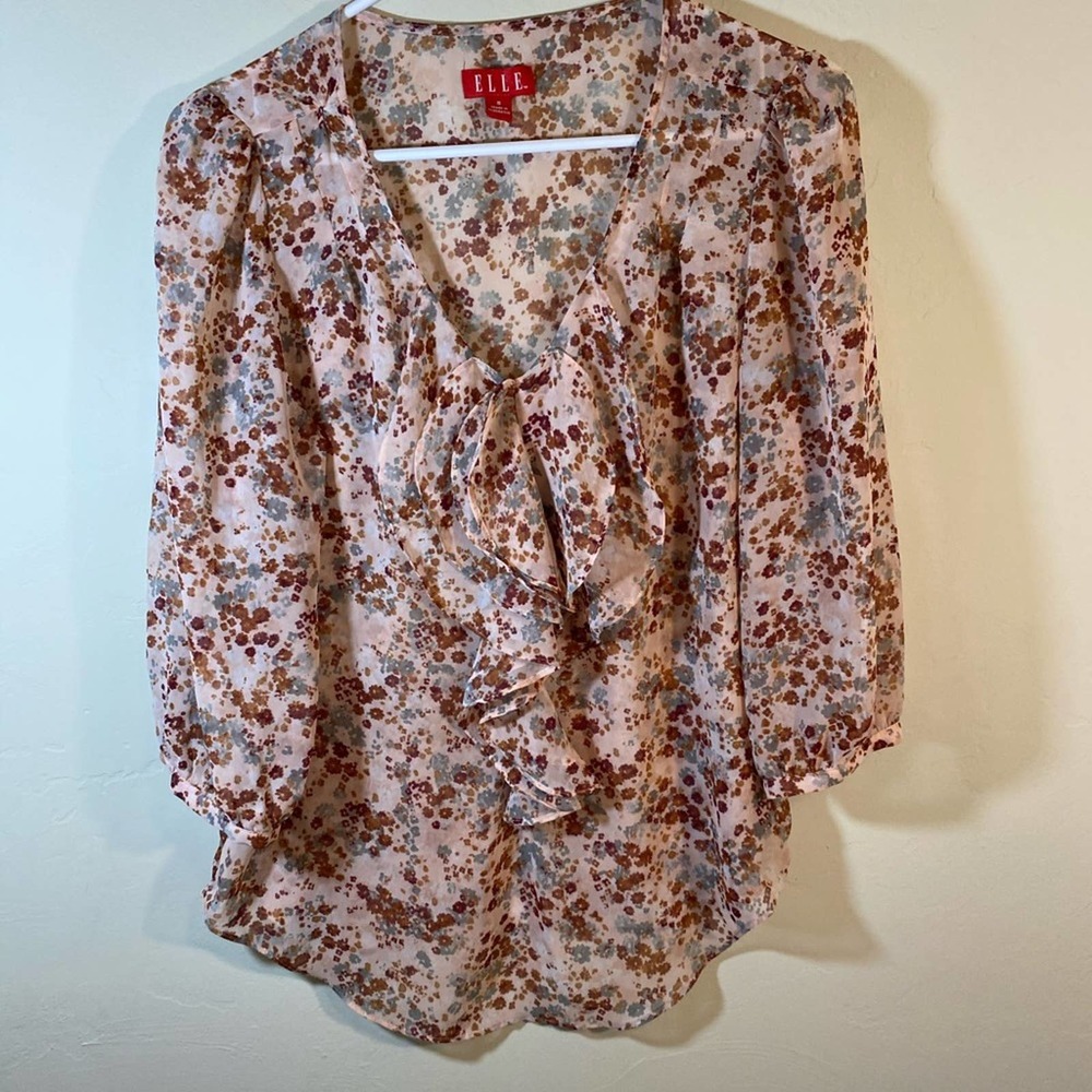 ELLE Peach Floral Sheer Top V neck Size Small